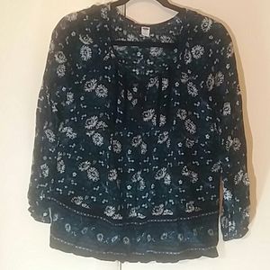 👕🔹 Size Small ; Old Navy Blouse 🔹👕